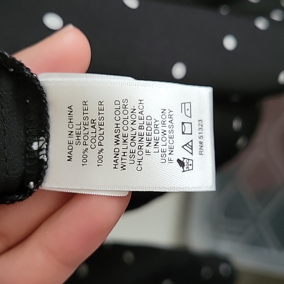 CeCe Long-Sleeved Peter Pan Collared Polka-dot Blouse - Picture 5 of 6